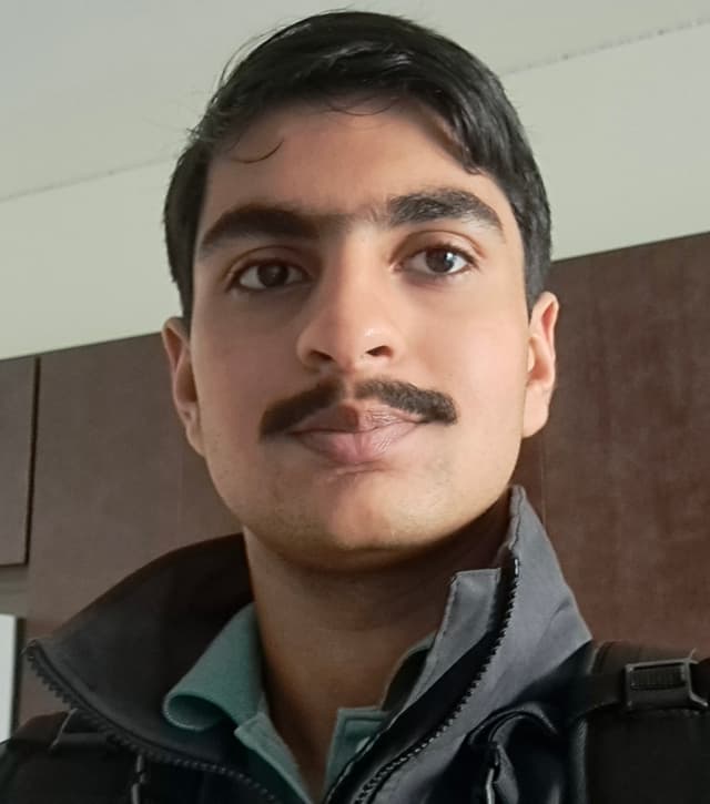 Picture of Taha Rashid